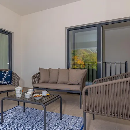 21 By Interhome Villa