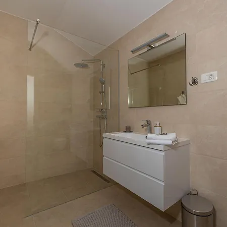 21 By Interhome Villa